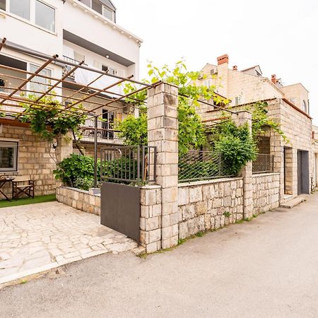 Lapad Sunshine Apartment Дубровник Екстериор снимка