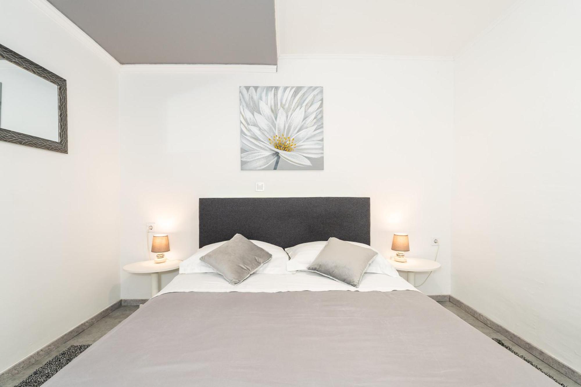 Lapad Sunshine Apartment Дубровник Екстериор снимка
