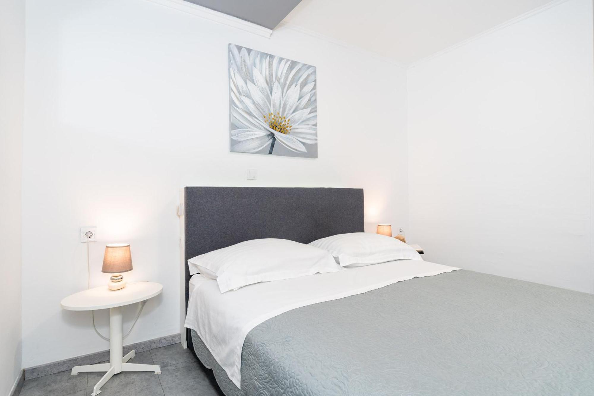 Lapad Sunshine Apartment Дубровник Екстериор снимка