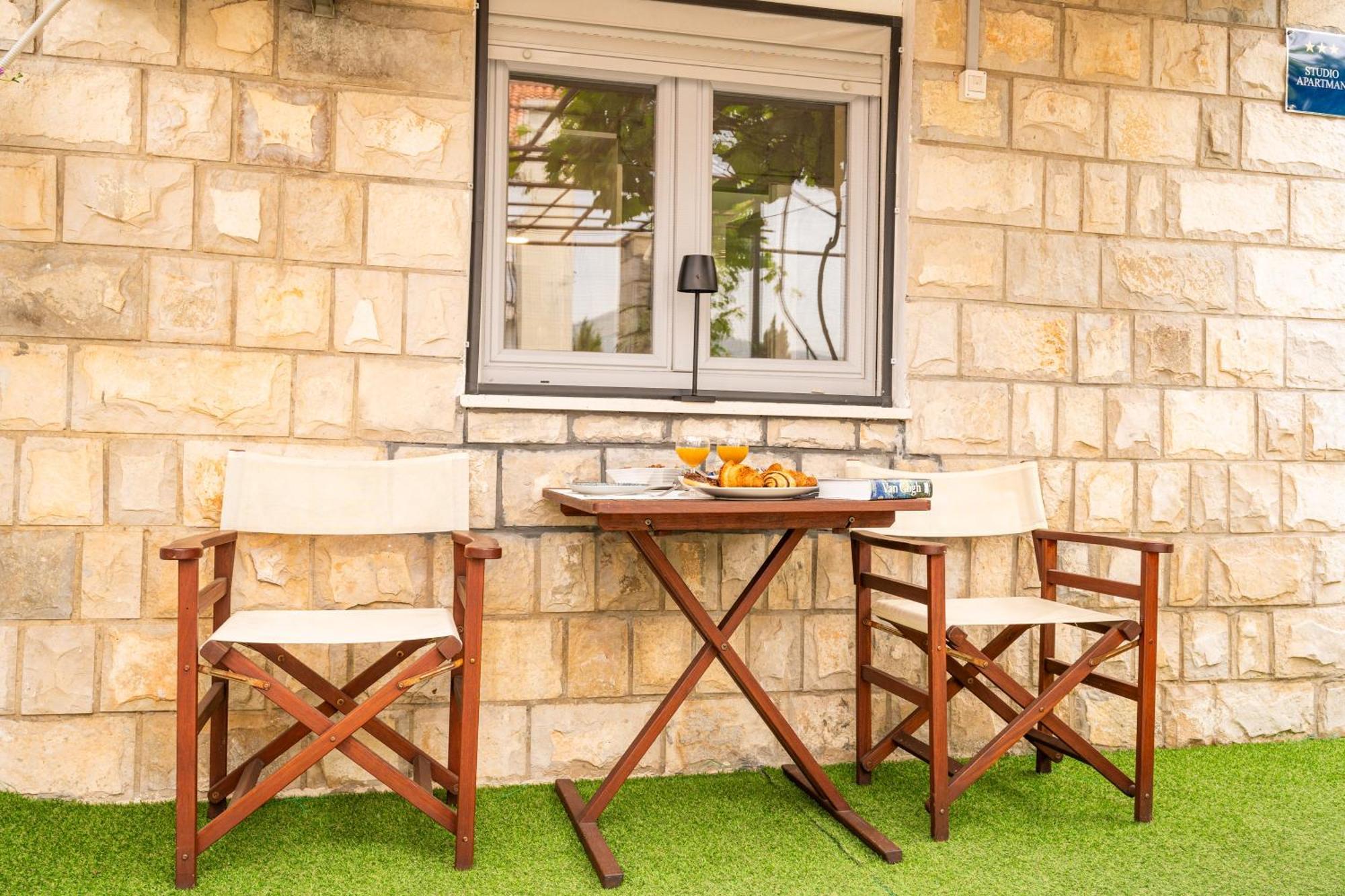 Lapad Sunshine Apartment Дубровник Екстериор снимка