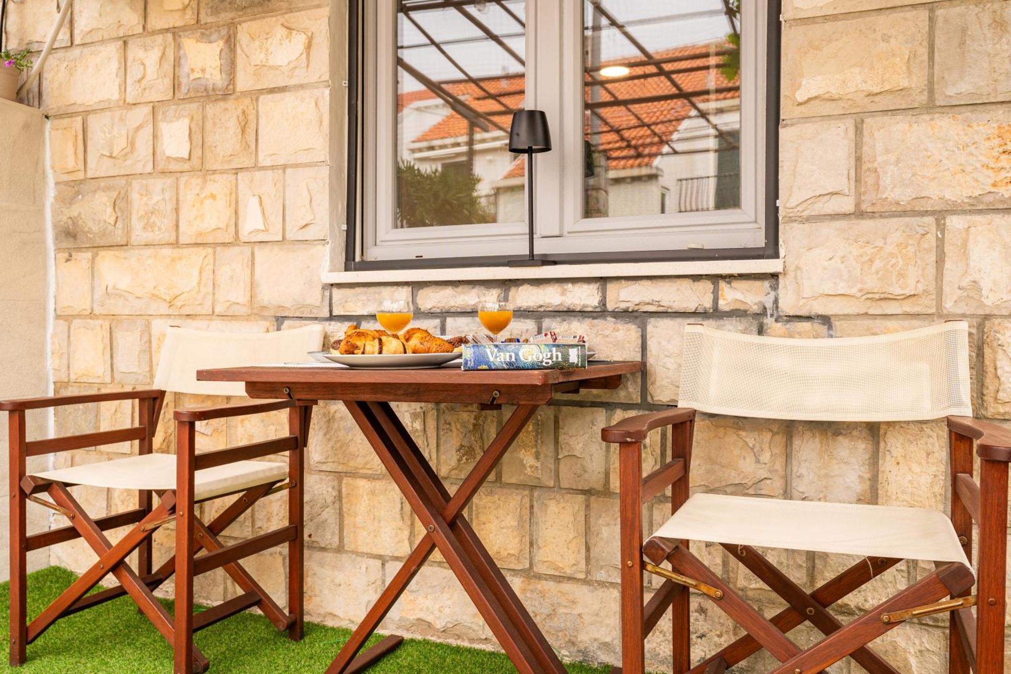 Lapad Sunshine Apartment Дубровник Екстериор снимка